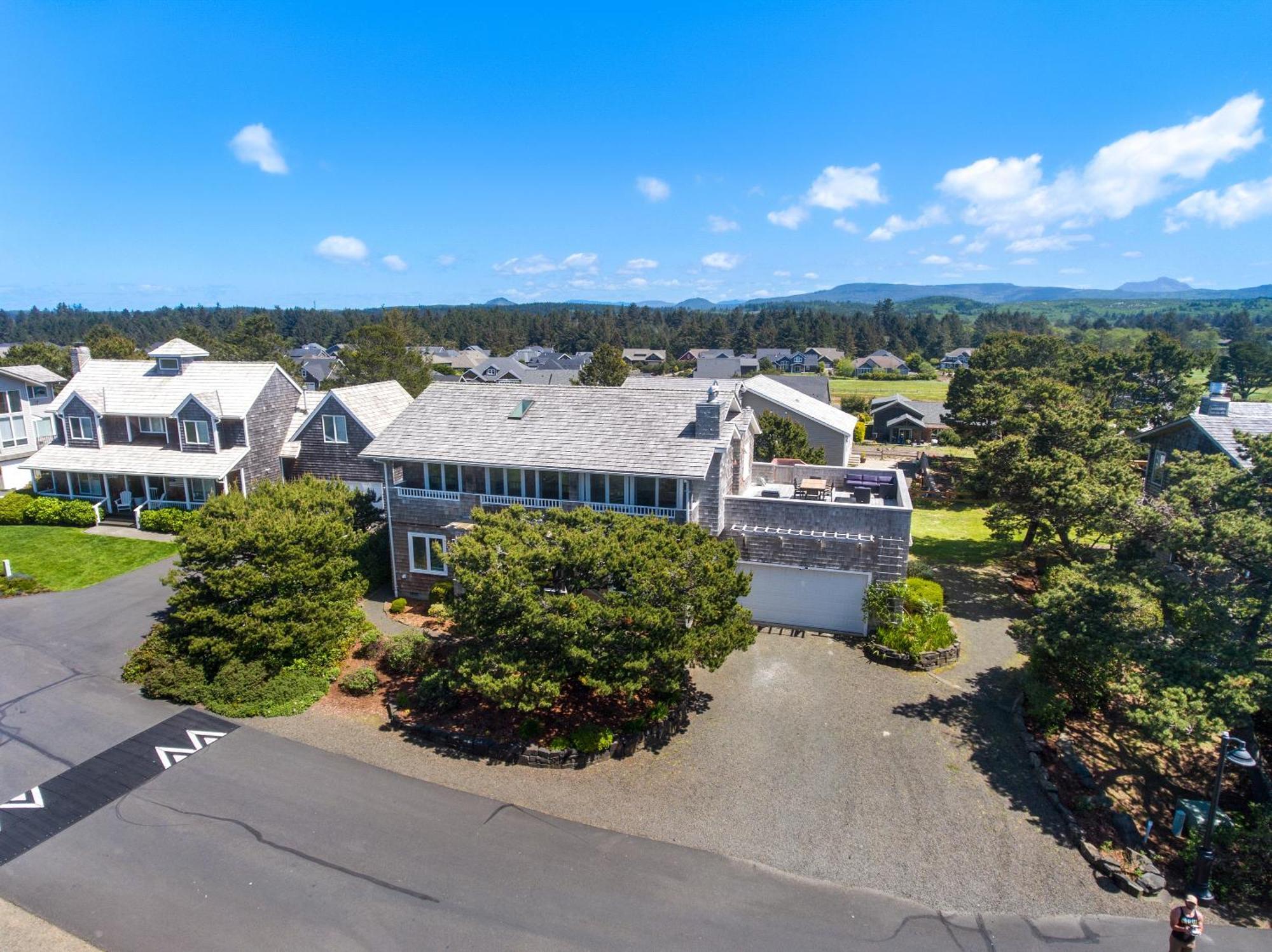 Pacific Northwest Beach House 5G Ev Charger Dog 기어하트 외부 사진