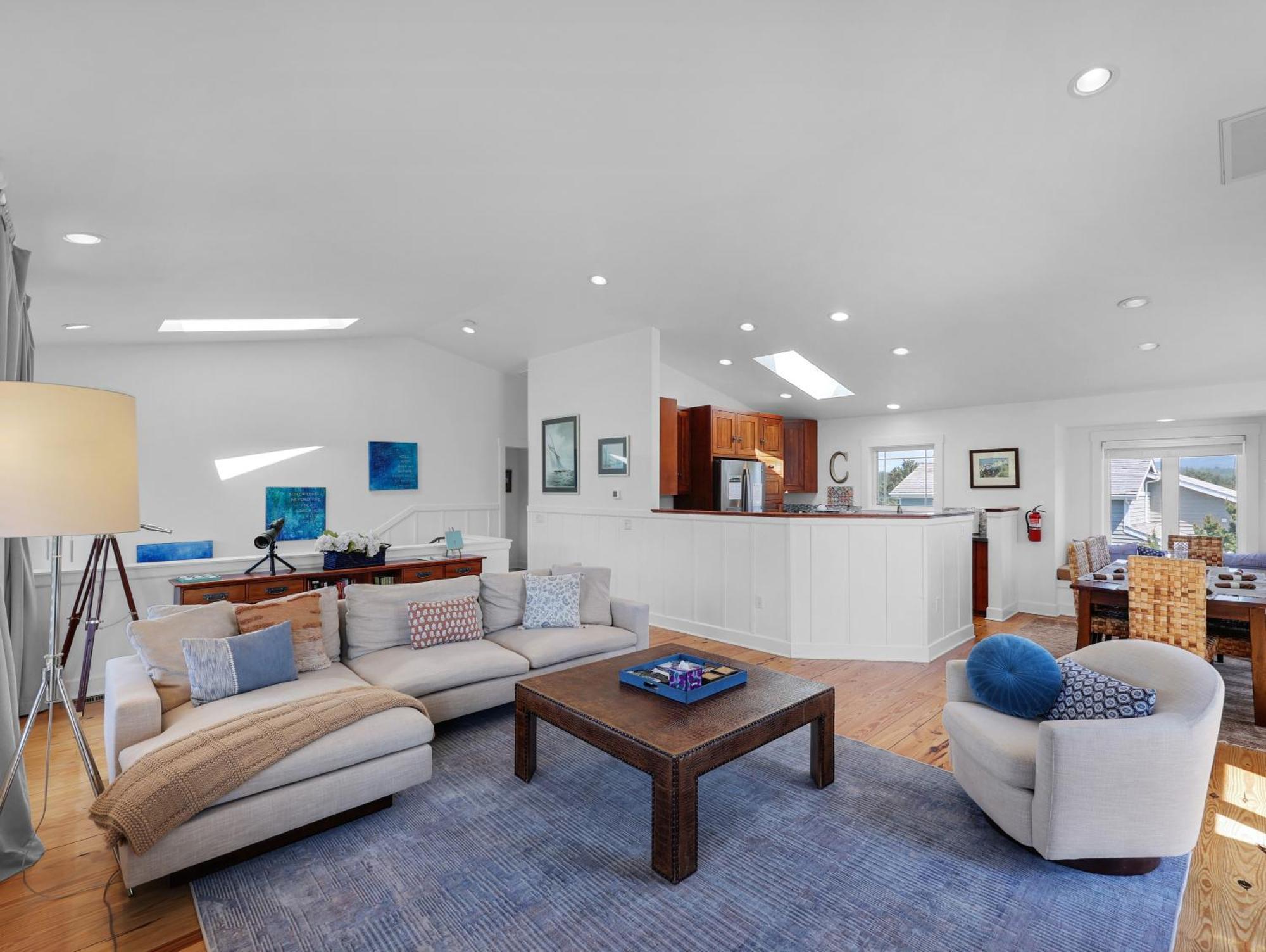 Pacific Northwest Beach House 5G Ev Charger Dog 기어하트 외부 사진